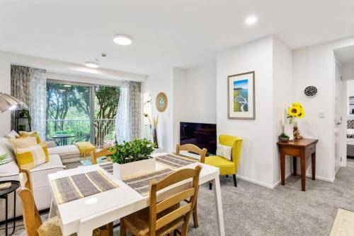 Apartment North Shore