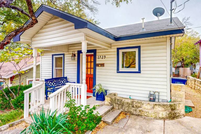 House  Clarksville