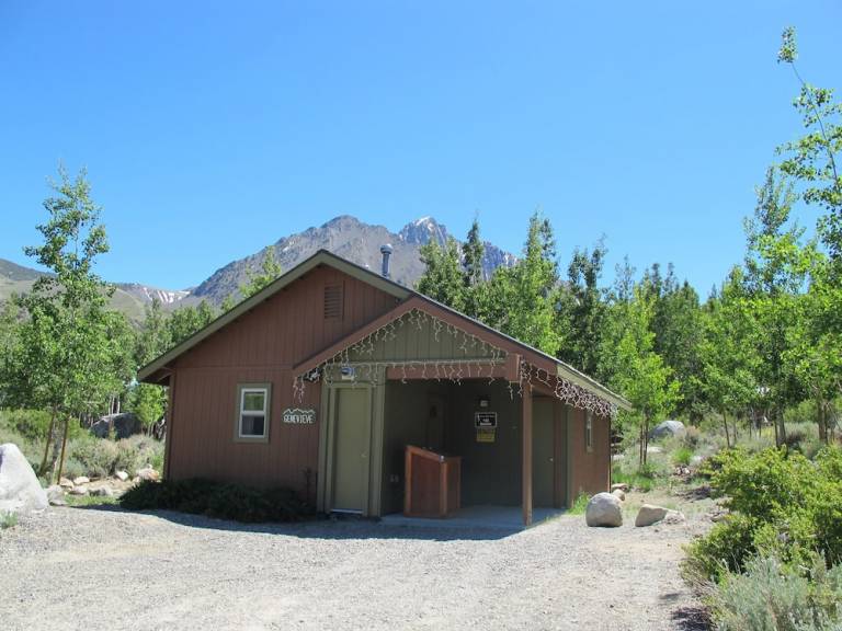 Cabin Mammoth Lakes