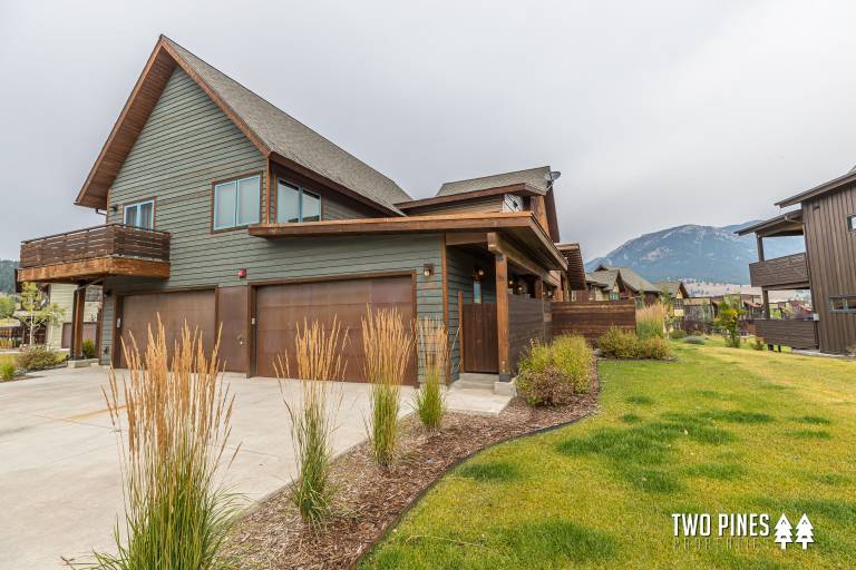 House  Big Sky