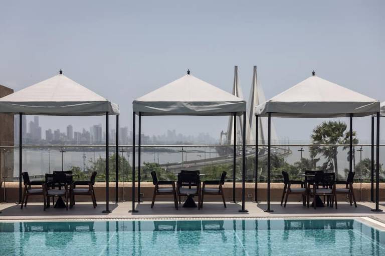 Taj Lands End