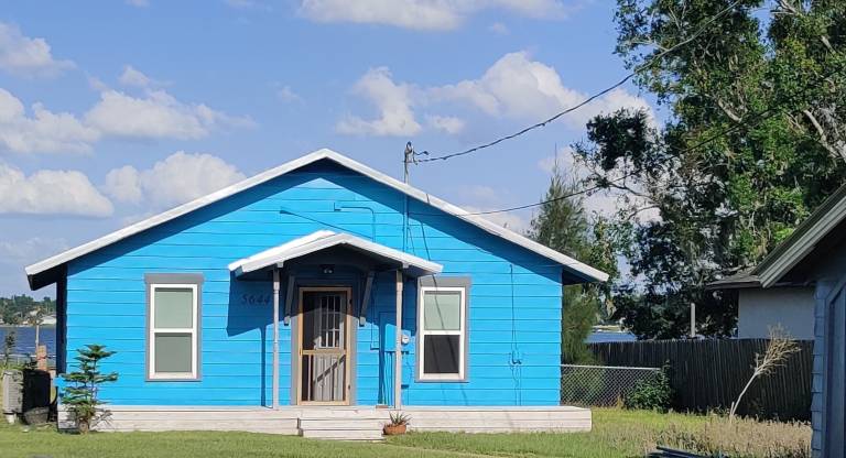 Cabin Winter Haven
