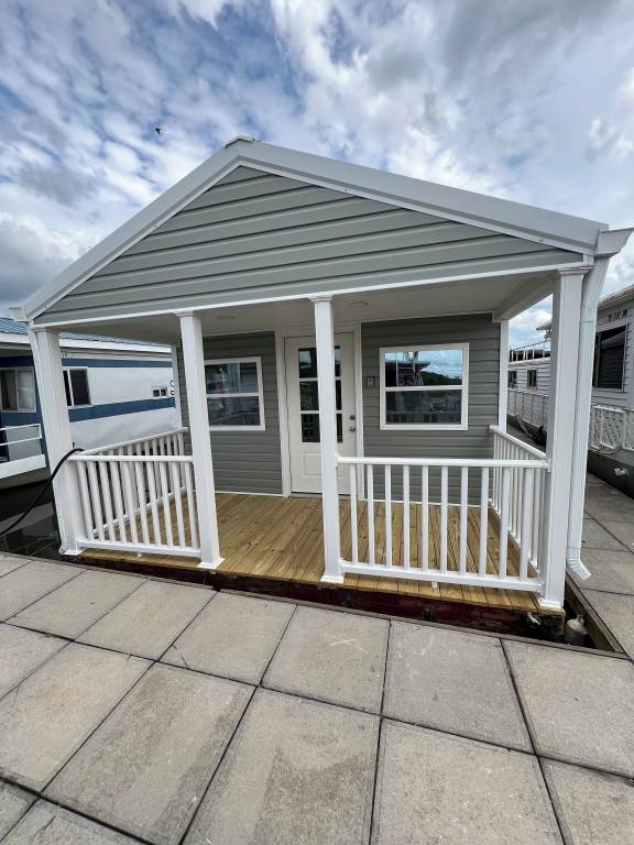 Houseboat Morristown