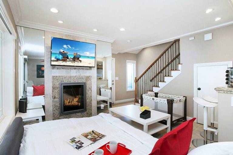 Condo Costa Mesa