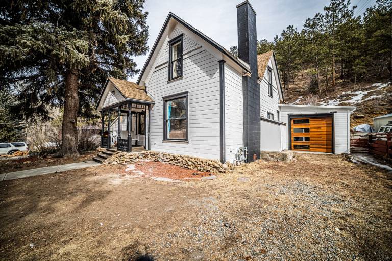 House Idaho Springs