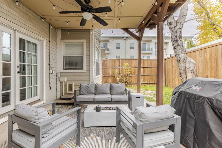 House Oak Lawn