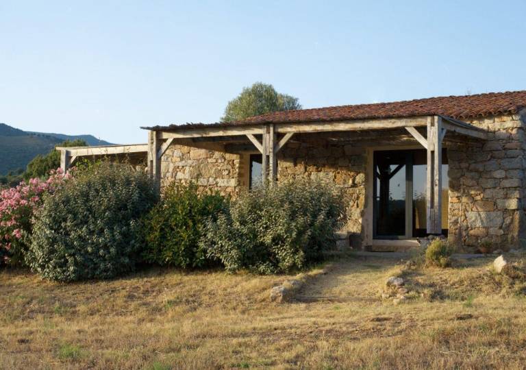 Ferienhaus mit idyllischer, ruhiger Lage im Süden Korsikas</strong>