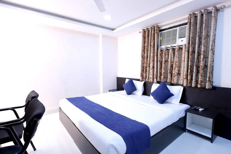 HOTEL DIAMOND RESIDENCY VIJAY NAGAR INDORE