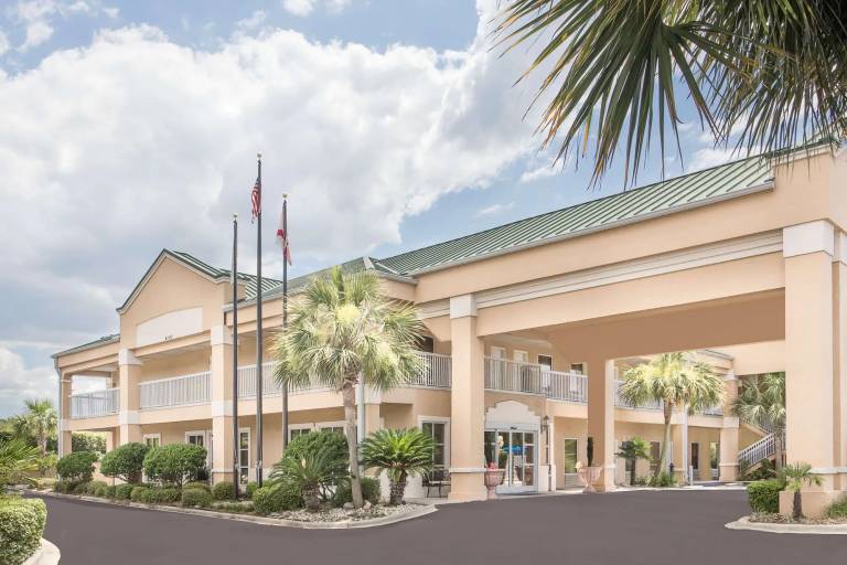 Motel Crestview