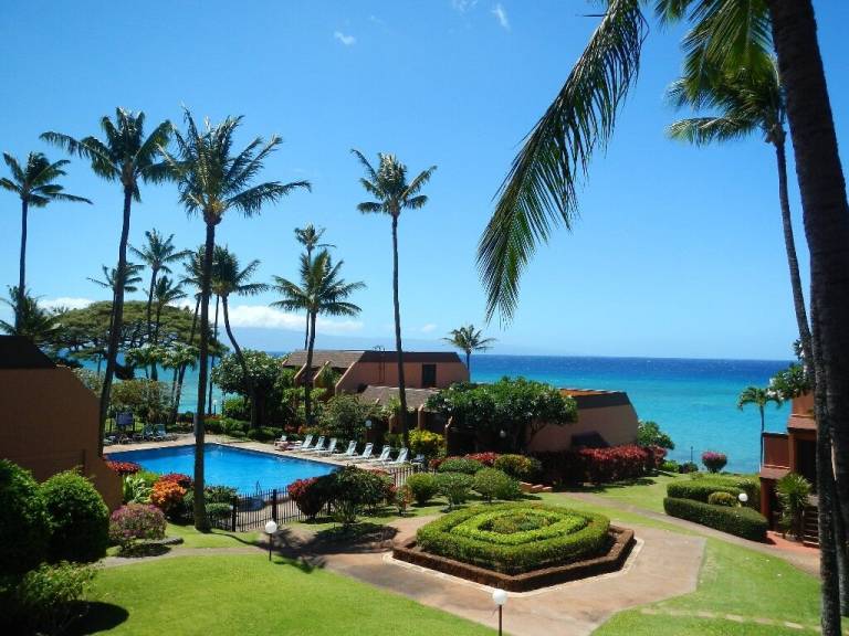 Resort Kahana