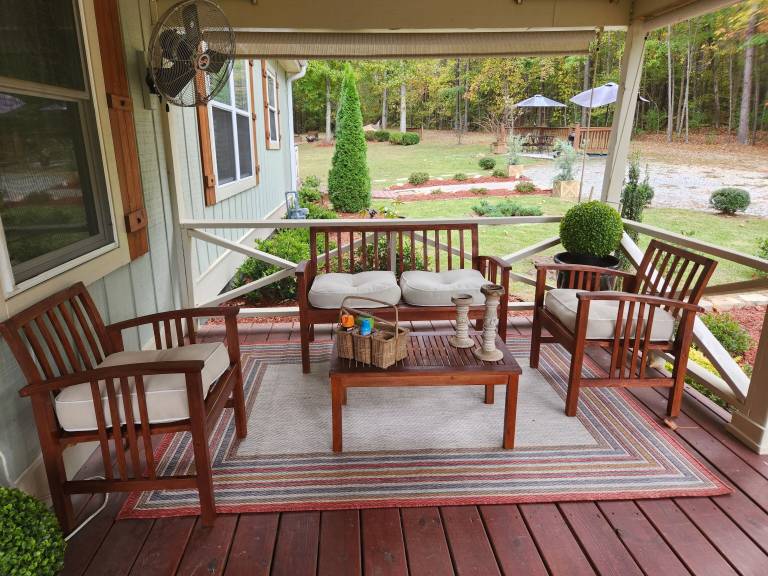 Cottage Cliftondale