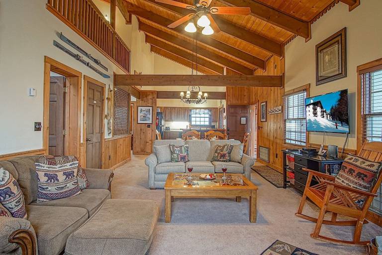 Condo Snowshoe