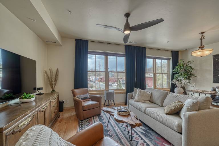 Condo Salida