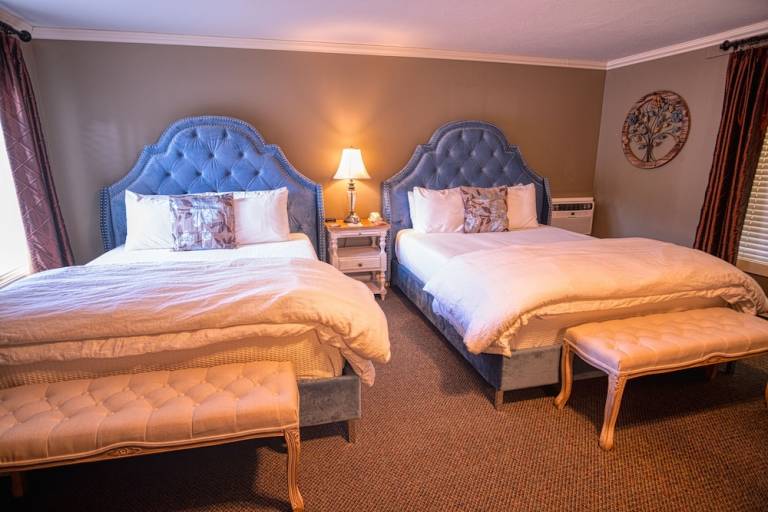 Bed and breakfast  Ashland