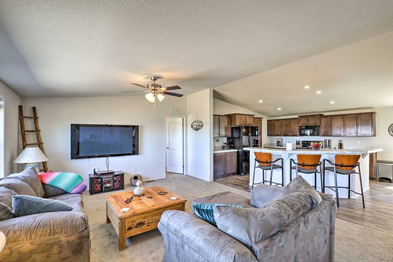 Desert Escape Off I 10 w Over 1 Enclosed Acre