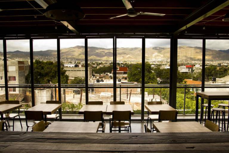 Hostal Tres Central