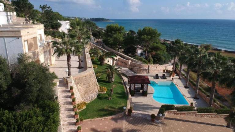 Villa Maria mare e piscina Salento Reservation
