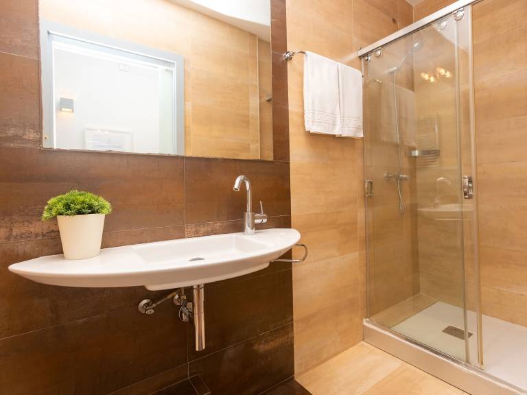 Family-oriented apartment | Near Casa Milà - 4