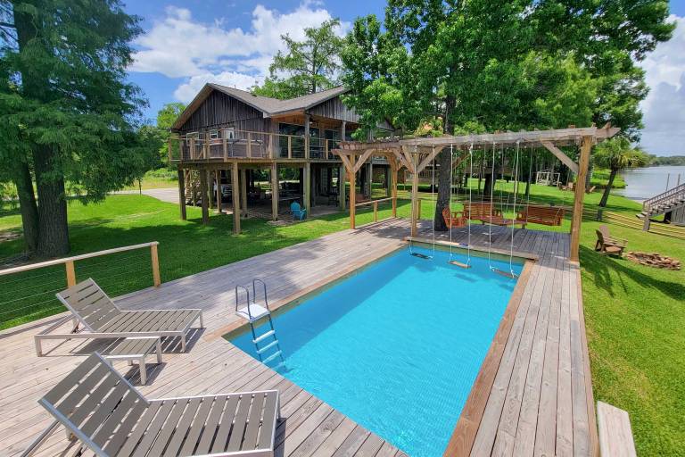 House  Lake Houston
