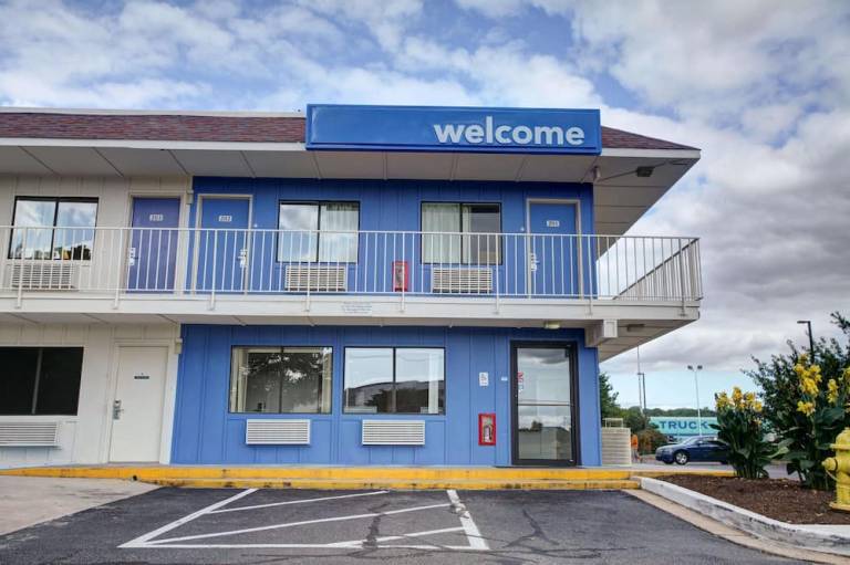 Motel 6 Elkton MD
