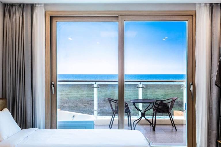 Seastay Hotel & Spa