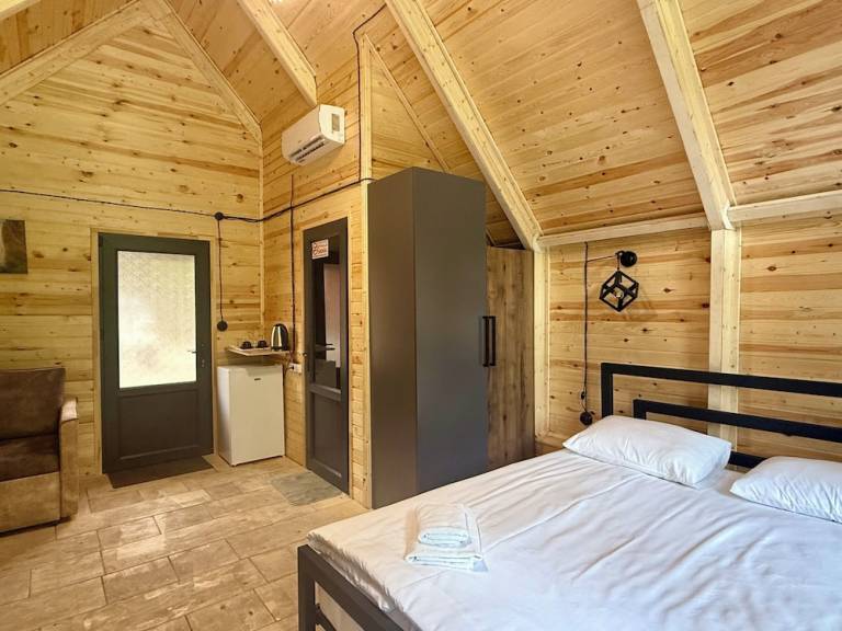 Cabin Gosh