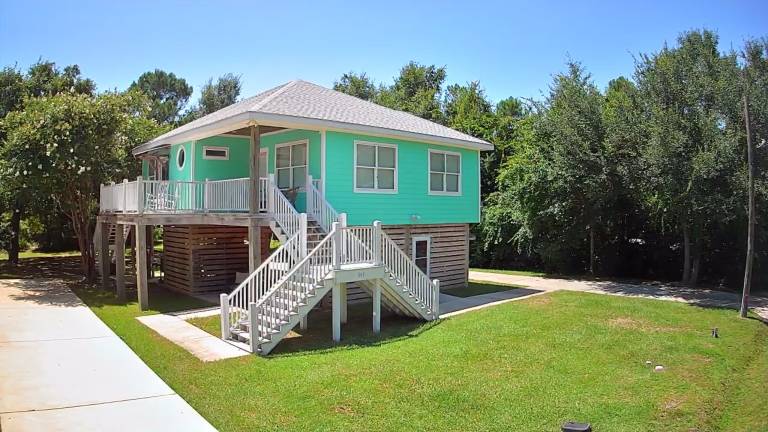 House Pass Christian