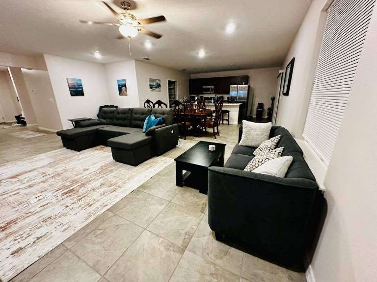 House DeLand