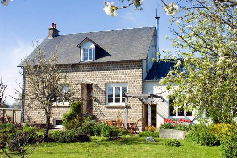 Bed and breakfast Saint-Symphorien-des-Monts