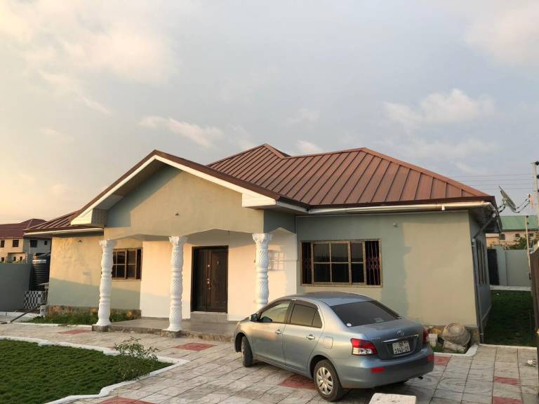 House Kokrobite