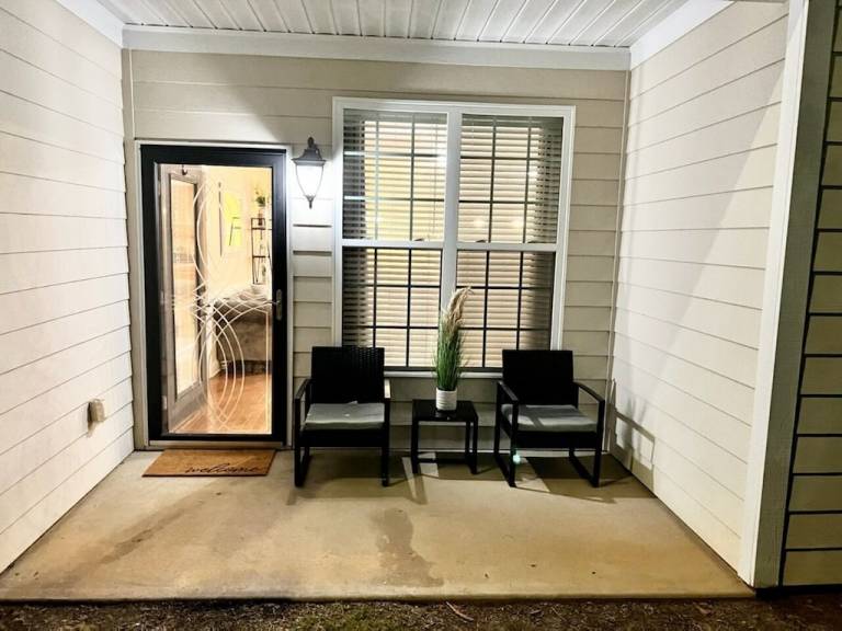 Condo Seventy-First