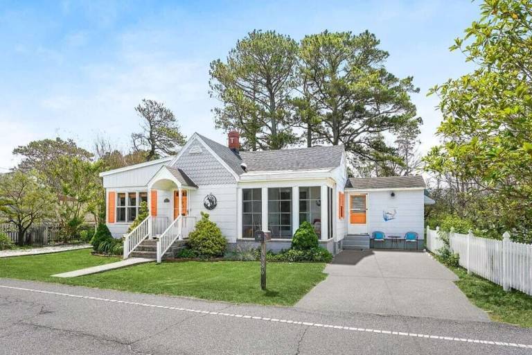 Cottage  Chincoteague Island