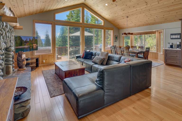 House  Carnelian Bay