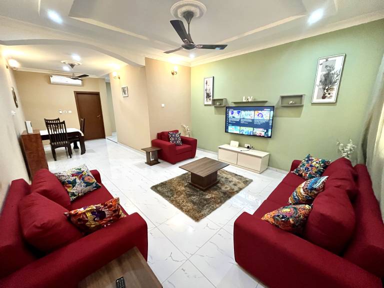 Apartment Oyibi