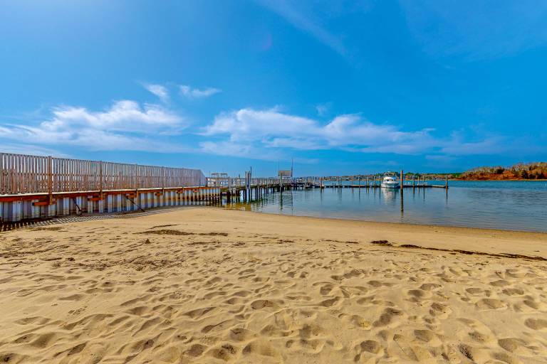 House Buzzards Bay