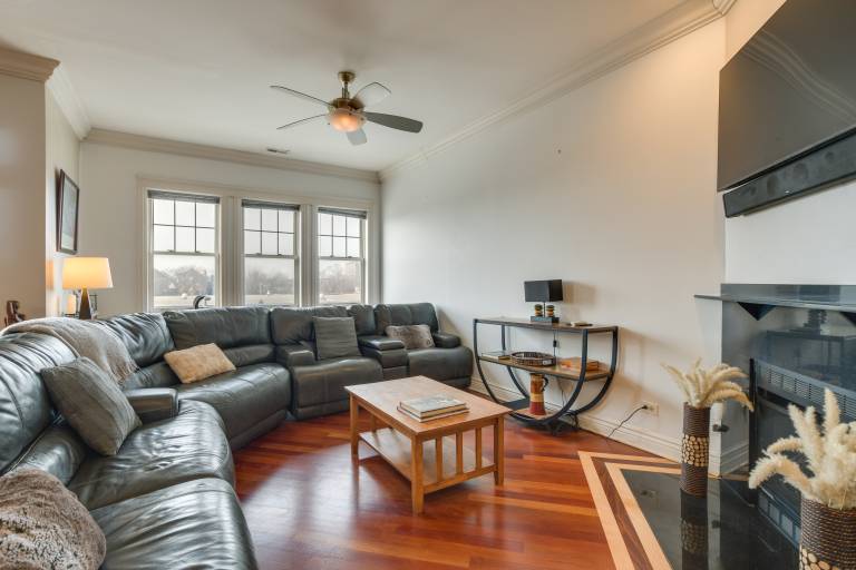 Apartment Bronzeville