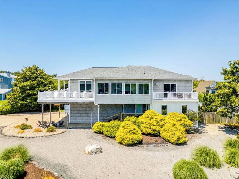 House Sandbridge