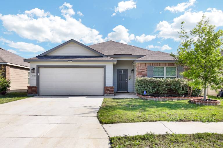 House Lackland AFB
