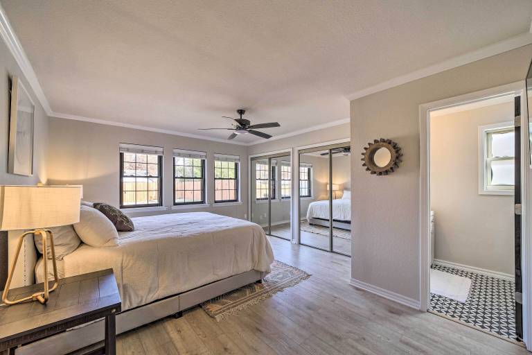 House Executive Estates
