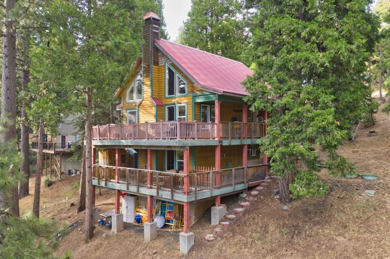 House Pinecrest