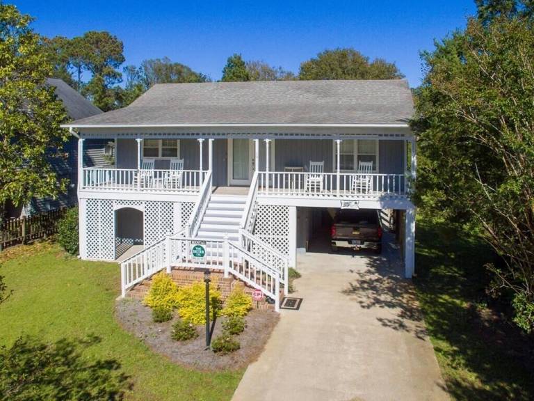 House  Litchfield Beach