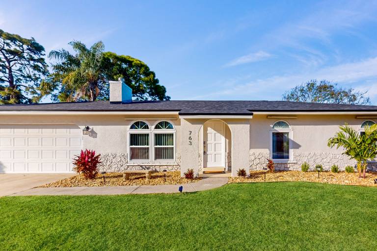 House  Palm Bay