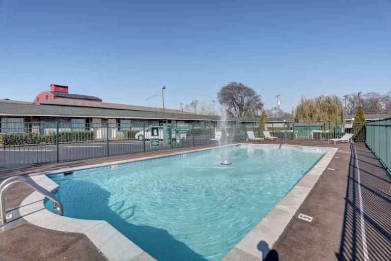 Motel  South Nashville