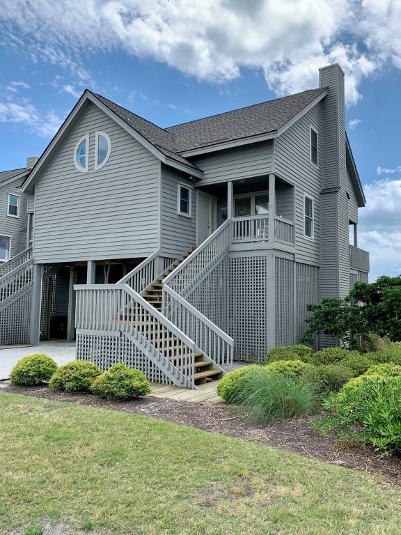 House Topsail Beach