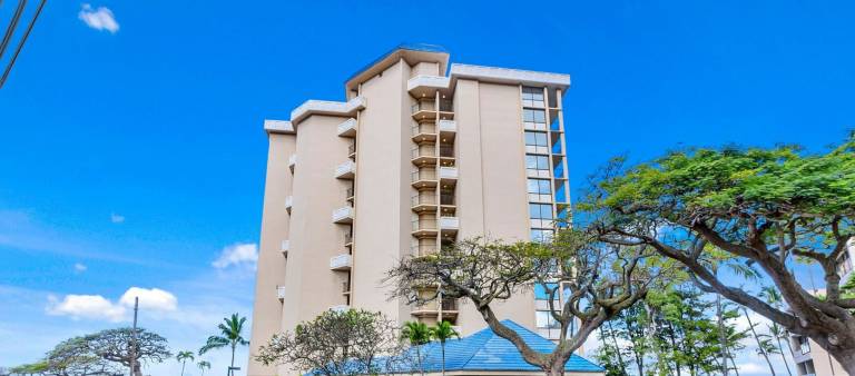 Resort Kahana