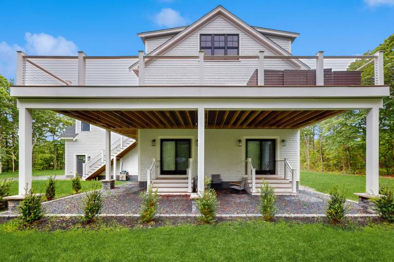 House Mashpee