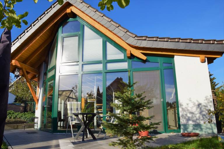 Schönes Ferienhaus in Bad Salzungen mit Terrasse, Garten & Grill