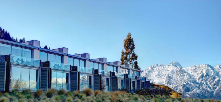 Serviced apartment Queenstown