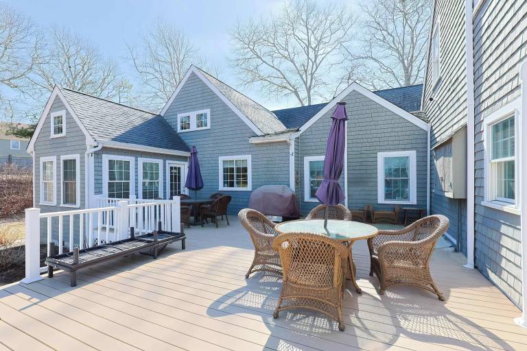 House Buzzards Bay