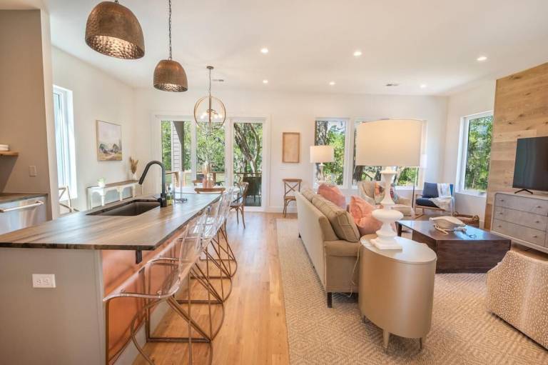 House North Charleston